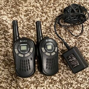 Cobra Microtalk walkie talkie